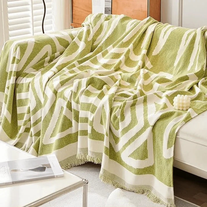 Pet-Friendly Blanket - Pet And Home